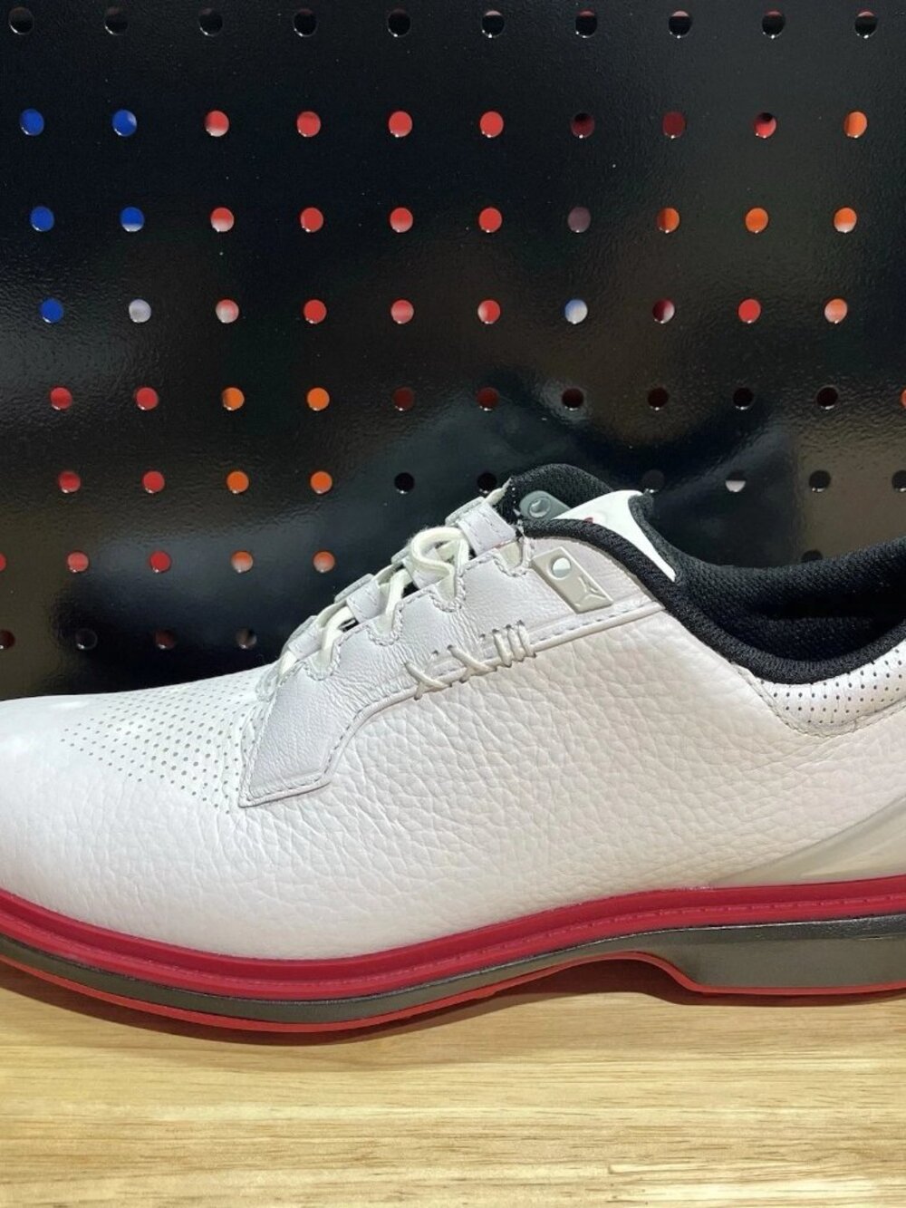 Nike Air Jordan ADG 5 White Black Red Golf Cleats Men’s Size 11 FQ6642-103